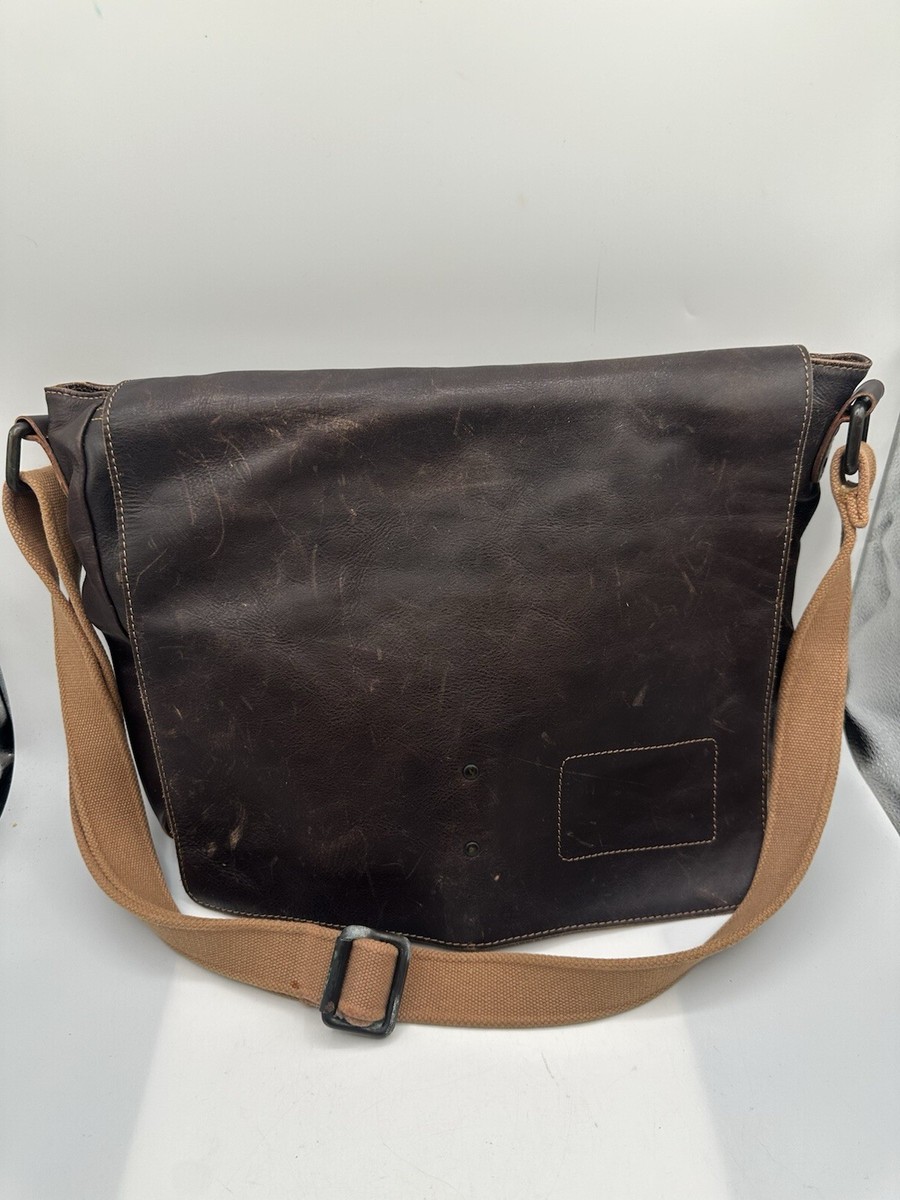 ⭐︎新品・未使用品⭐︎BANANA REPUBLIC MEN’Sメッセンジャーバッグ バナナリパブリック BANANA REPUBLIC ナイロンメッセンジャー