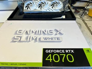 MSI GeForce RTX 4070 Gaming X Slim White 12GB GDDR6X PCI Express 4.0 - Picture 1 of 1