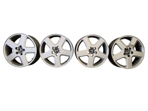 4x Aluminiumfelgen Alufelgen VOLVO V50 30647089 7x17 5x108 ET52,5 - Bild 1 von 15