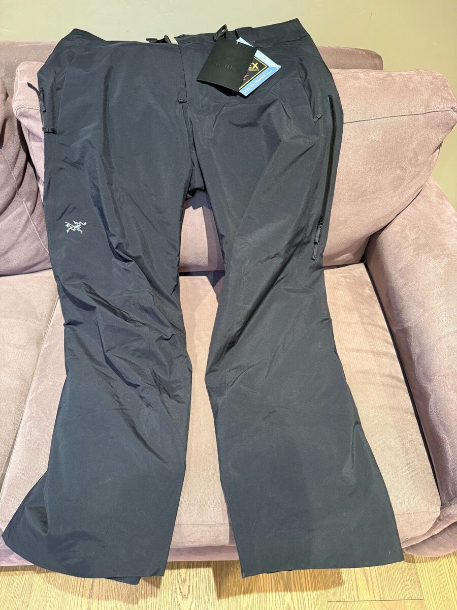 Arc'teryx Size XL Winter Sports Snow Pants & Bibs for sale Arc'teryx Size XL Winter Sports Snow Pants & Bibs for sale