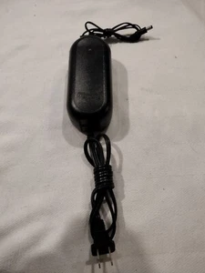 OEM iRobot Roomba Model 17062 AC Adapter Charger 22.5V 1.25A - Picture 1 of 2