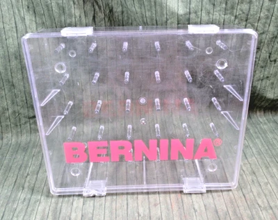 Caja de almacenamiento de rosca de plástico BERNINA - ¡Capacidad de 30 carretes! Foto 1 de 4
