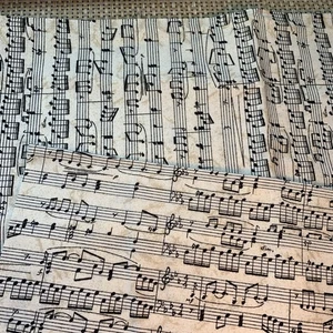 Vtg Fabric Traditions 1995 Musical Score Notes Aged Style Cotton Fabric 2 Yards - Picture 1 of 5
