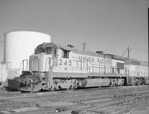Locomotora Union Pacific Railroad B30-7A negativa @ Pueblo, CO 1991 - Imagen 1 de 1