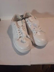 Zapatillas deportivas Time & Tru blancas con cordones de espuma viscoelástica para mujer talla 9 tacón dorado - Imagen 1 de 7