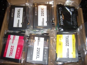6x Tintenpatronen für Epson 220 XL Workforce WF-2750 WF-2760 3 schwarz, 1 Magenta,1 Y - Bild 1 von 1