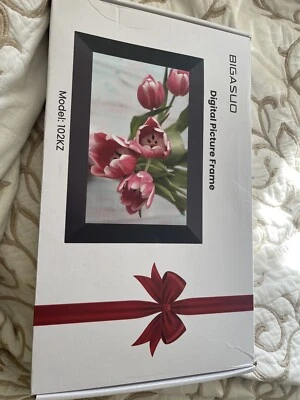 NEW Bigasuo 102KZ 16GB WiFi Digital Touchscreen Picture Frame Black - Image 1 of 3