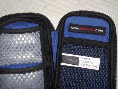 Lowepro DMC-Z Neoprene Compact Slim Digital Memory Card 6 Pouch w Belt Loop - Image 1 of 4