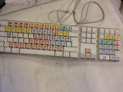 Genuine Apple USB Wired Keyboard Model No: A1048 -UK Layout -  Clear / White - Image 1 of 4