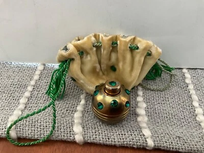 MCM HollywoodRegency 1960’s Cartera de Metal Botella de Perfume con Piedras Verdes y Bolsa Foto 1 de 4