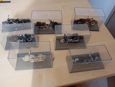 7 Modelle  1:24 Motorrad- Modell Englisch Sammeltauflösung  - Bild 1 von 4