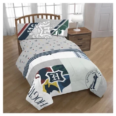 Harry Potter Hogwarts WB Wizarding World Microfiber Twin Comforter - Image 1 of 4