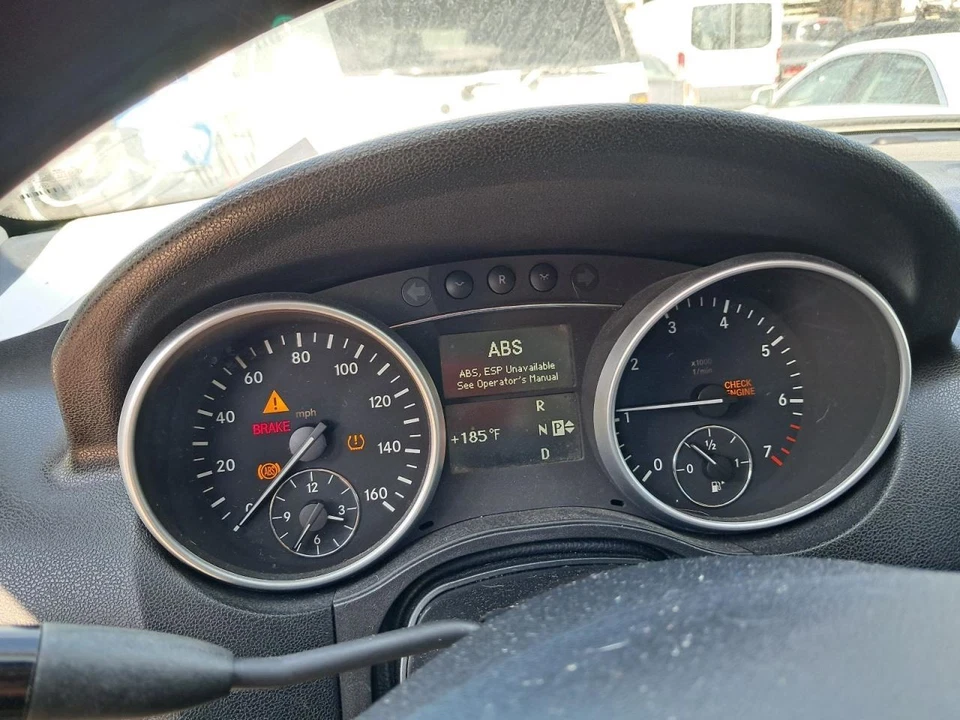 Speedometer 164 Type ML350 MPH Fits 10-11 MERCEDES ML-CLASS 4772793 - Image 1 of 1
