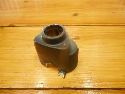 02-08 CUBIERTA LLAVE INTERRUPTOR ENCENDIDO HONDA VTX1800 R/S/N 35110-MR1-000  Foto 1 de 4