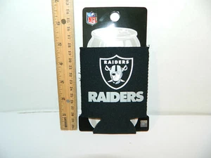 NFL Las Vegas Oakland Raiders Puerta Trasera Negra FIESTA Juego SOPORTE LATA CERVEZA Koozie - Imagen 1 de 5