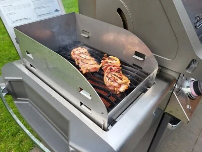 Napoleon Sizzlezone Windschutz aus Edelstahl