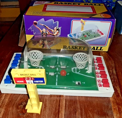  GIOCO IN SCATOLA-BASKETBALL GAME -PALLACANESTRO-VINTAGE  NUOVO COMPLETO  - Immagine 1 di 3