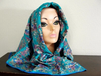 Bufanda de seda callejera vintage Oscar De La Renta para accesorio hecha en Japón Foto 1 de 4