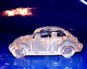Vintage VOLKSWAGEN Beetle Bug Clear See-Thru Glass Paperweight - Picture 1 of 9