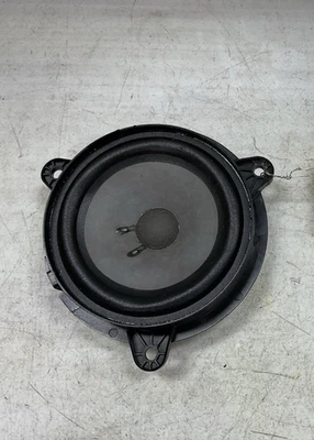 03-07 Infiniti G35 cupé puerta lateral pasajero delantero altavoz sistema de audio Foto 1 de 4