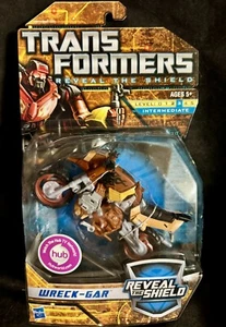 Hasbro Transformers Generations Wreck-Gar G1 MOSC WreckGar Reveal The Shield - Picture 1 of 2