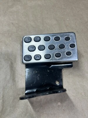 Ford Mustang Cobra SVT 2003 03 04 reposapiés pedal muerto 3316 Foto 1 de 4