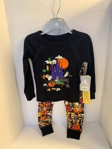Disney Characters Black Halloween 2 Piece Set Pajamas Long Sleeve New Size 2 - Picture 1 of 13