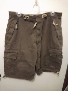 American Outfitters Mens Large Shorts Green - Picture 1 of 3