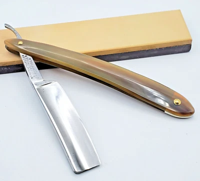 Antigua Navaja Recta WADE BUTCHER 6/8++ Cuerno Caramelo Oscuro RESTAURADA LISTA PARA AFEITARSE Foto 1 de 4