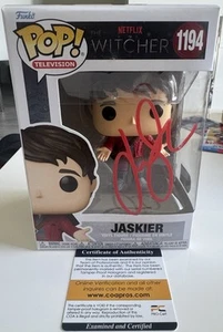 Funko Pop The Witcher firmado por Joey Batey tema candente raro holograma automático certificado de autenticidad QR - Imagen 1 de 7