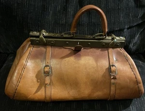 Vintage Italian L’elbano Brown Leather Gladstone Brass Lock Doctors Travel Bag - Picture 1 of 20