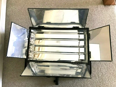 Flolight Smith Victor Medalight FLO-220 fluorescent light bank housing - PARTS - Image 1 of 4