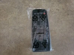 HITACHI R016 PROJECTOR REMOTE CONTROL CP-EX CP-WX CP-X ED-X ZZ9-2(18) - Picture 1 of 5
