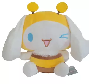 RARO peluche nuovo con etichette Sanrio Cinnamoroll ammiccante APE MIELE 12" FuRyu esclusivo Giappone - Foto 1 di 5