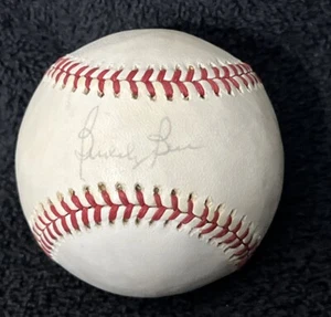 Buddy Bell Signed Autographed Spalding BASEBALL - Picture 1 of 3