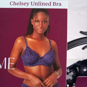 adored by adore me sujetador talla 40C encaje azul marino color  - Imagen 1 de 3