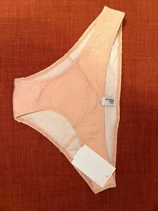 Lisa Marie Fernandez bikini Bottom Only in pink crepe 2 or 4-6 US - Picture 1 of 4