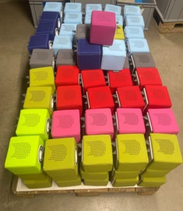 125 verschieden TONIEBOXEN für Bastler plus Zubehör - Toniebox - Bild 1 von 7