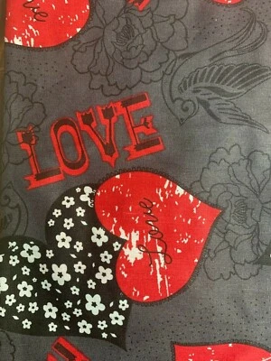 TAFFORD SCRUB TOP SIZE XS VALENTINE ROMANCE NWT NURSE MEDICAL CNA DENTAL VET - Image 1 of 4