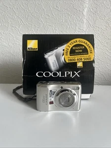 Cámara digital Nikon Coolpix L19 8,0 MP con caja *Leer descripción* (RARA) - Imagen 1 de 7