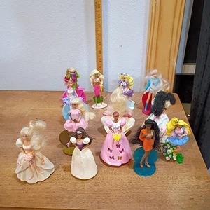 Vintage Konvolut 13 Barbie McDonalds Happy Meal Spielzeug Mini Prinzessin 90er Jahre - Bild 1 von 12