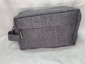 Grey and silver wash bag with zipper closure and small front pocket #travelbag - Picture 1 of 3
