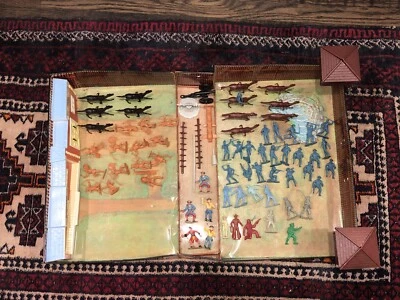 MARX FORT APACHE CARRY ALL ACTION PARTIAL SET w/ TIN CASE #4685 - Image 1 of 4