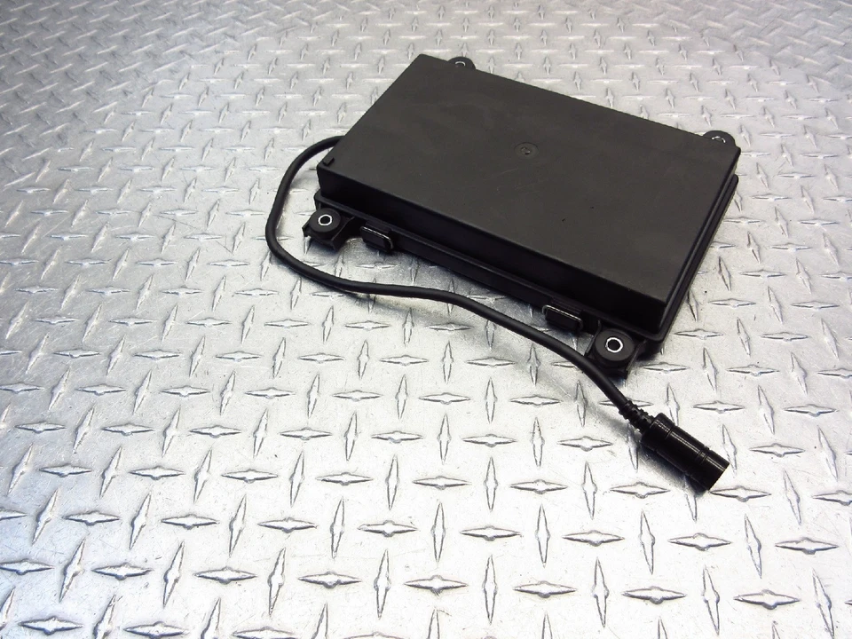 Yamaha XVZ1300 XVZ 1300 2007 05-09 Royal Star OEM transceptor de radio Foto 1 de 4