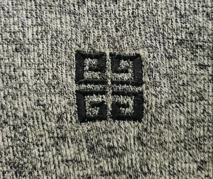 GIVENCHY SWEATER SIZE LARGE GRAY PULLOVER ACTIVEWEAR 90S LOGO ~ Vintage - Picture 1 of 4