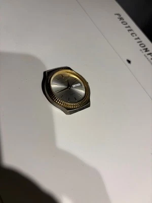 Винтажные мужские золотистые кварцевые часы Halston ~винтажные швейцарские Halston 236-805.24 - Изображение 1 из 2