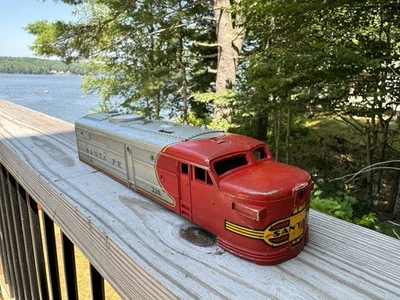 Vintage Lionel #220 ATSF Santa Fe F Unit Locomotive Shell - Image 1 of 4