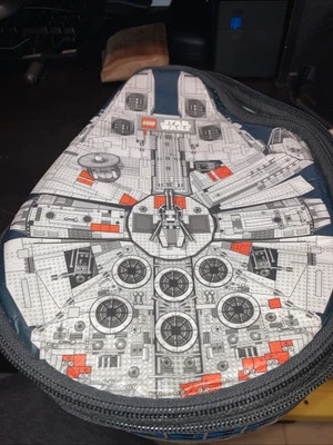 LEGO Star Wars ZipBin Halcón Milenario Ladrillos y Minifigura Estuche de Almacenamiento Minifigura Foto 1 de 4