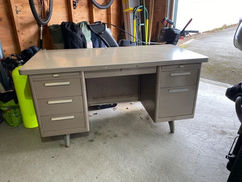 Steelmaster Vintage Metal Tanker Desk Cover
