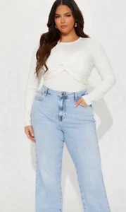 Style & Co Sz 14Straight Leg High Rise Tummy Control Stretch Jeans Light Wash - Picture 1 of 3